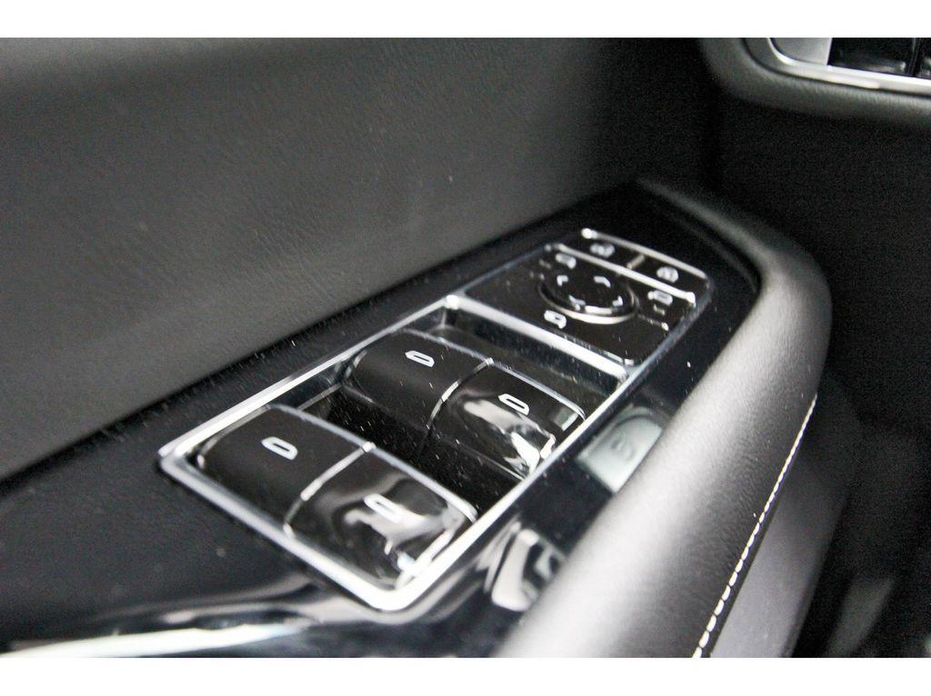 new 2026 Cadillac VISTIQ car, priced at $80,515