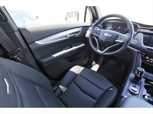 new 2025 Cadillac XT6 car, priced at $49,915