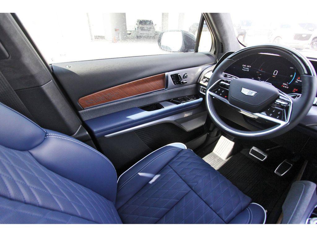 new 2026 Cadillac VISTIQ car, priced at $94,215