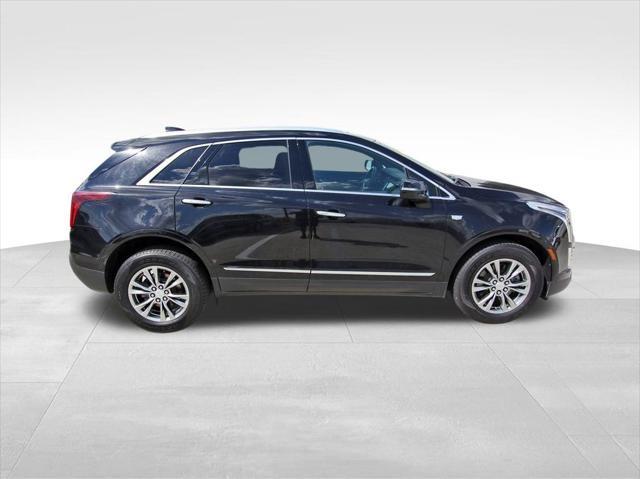 used 2022 Cadillac XT5 car, priced at $27,649