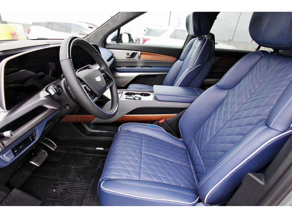 new 2026 Cadillac VISTIQ car, priced at $93,590