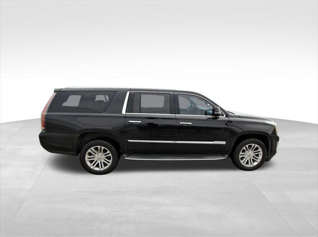 used 2018 Cadillac Escalade ESV car, priced at $15,267