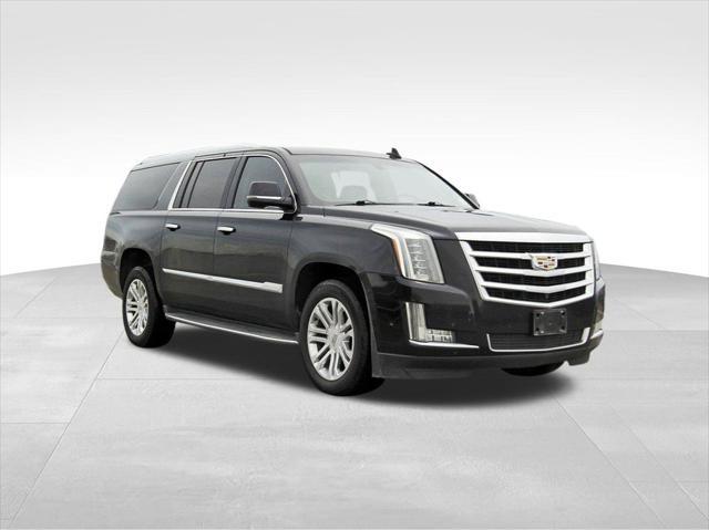 used 2018 Cadillac Escalade ESV car, priced at $15,267