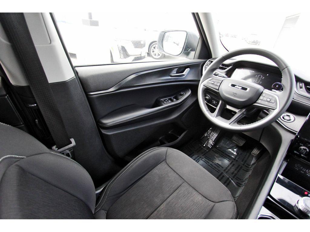 used 2023 Jeep Grand Cherokee L car, priced at $21,991