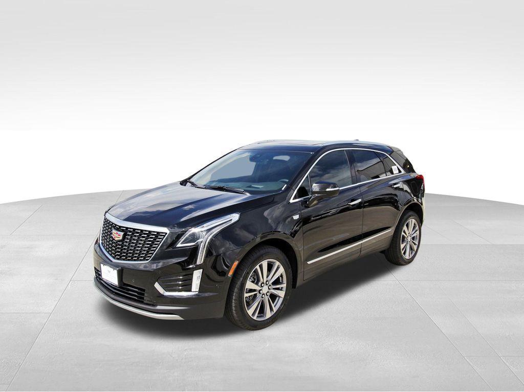 new 2025 Cadillac XT5 car, priced at $55,690