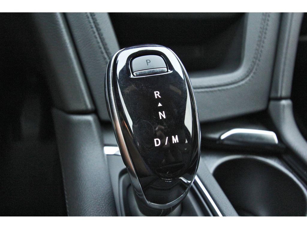 new 2025 Cadillac XT5 car, priced at $44,290