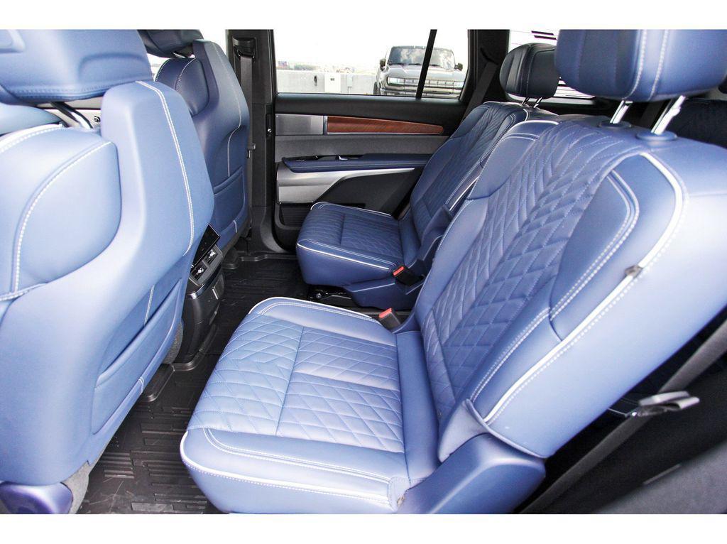 new 2026 Cadillac VISTIQ car, priced at $94,215