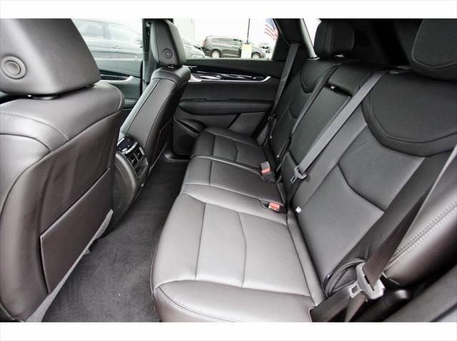 new 2025 Cadillac XT5 car, priced at $57,590