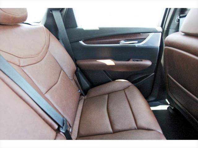 new 2025 Cadillac XT5 car, priced at $58,435