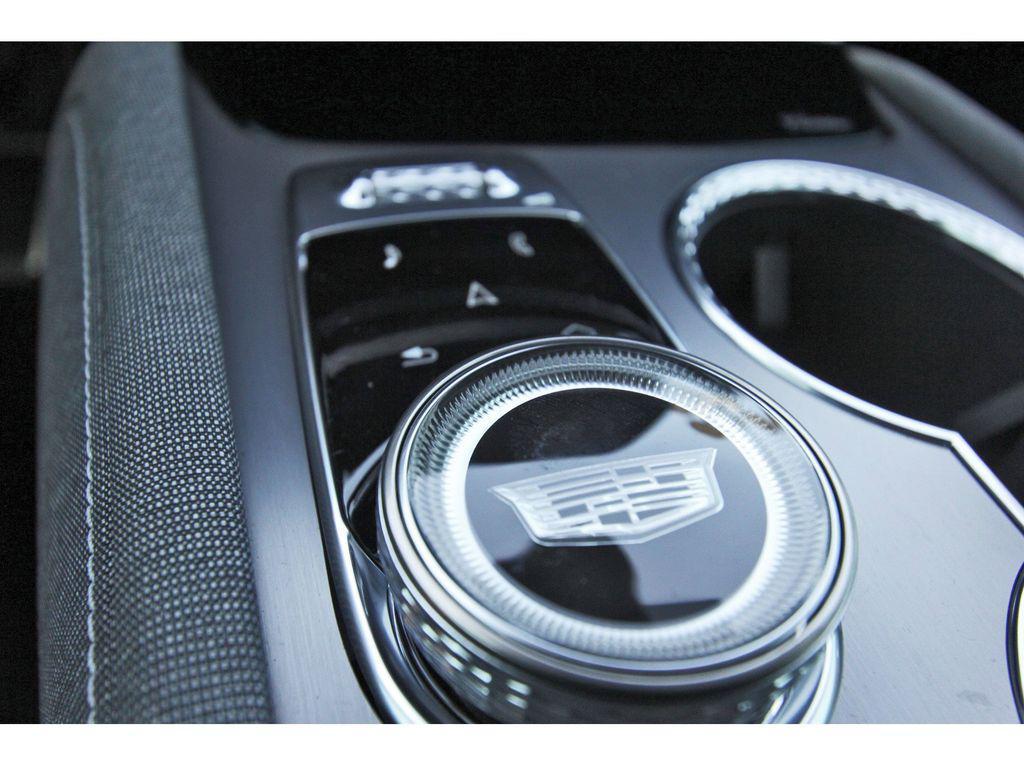 new 2026 Cadillac VISTIQ car, priced at $96,914