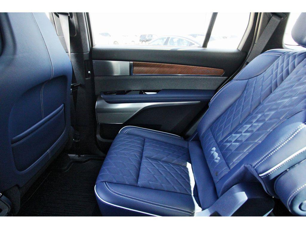 new 2026 Cadillac VISTIQ car, priced at $96,914