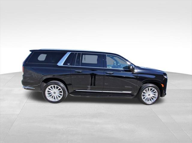 used 2023 Cadillac Escalade ESV car, priced at $72,395