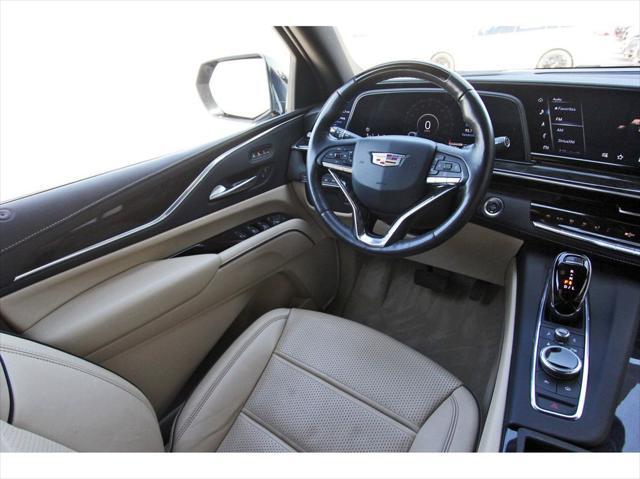 used 2023 Cadillac Escalade ESV car, priced at $72,395