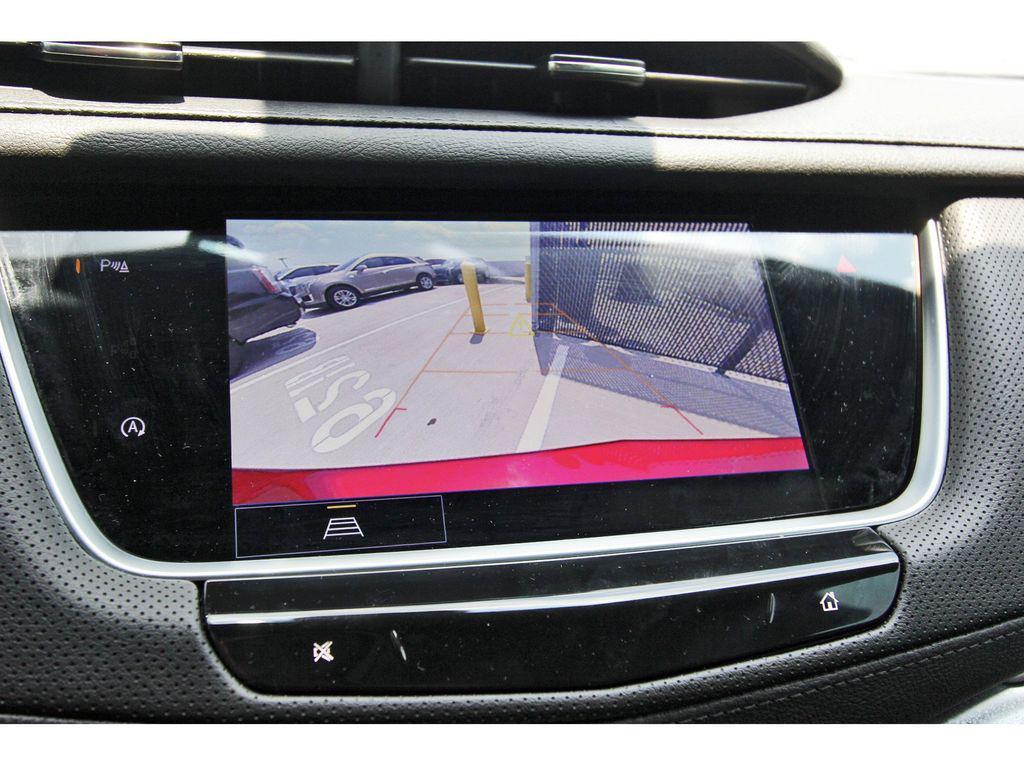 new 2025 Cadillac XT5 car, priced at $36,239