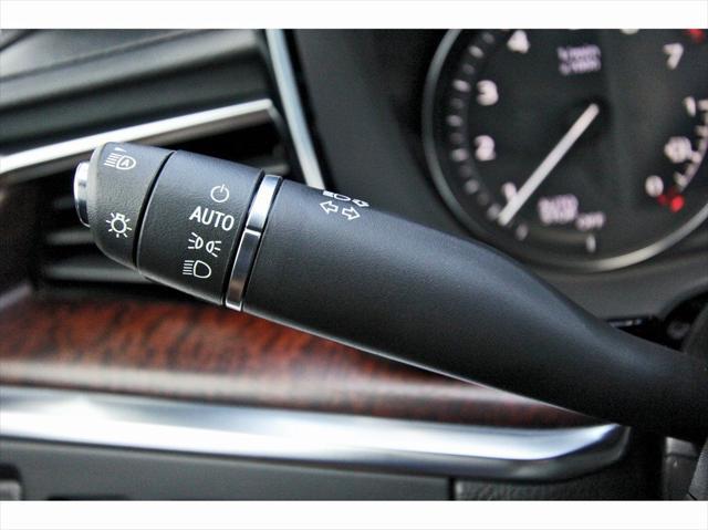 used 2022 Cadillac XT5 car, priced at $27,441