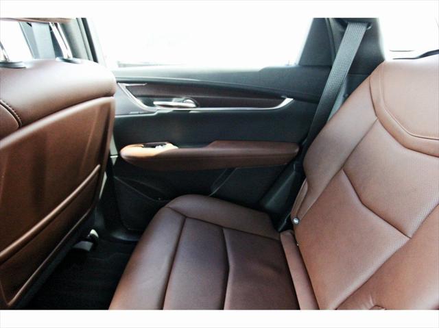 used 2022 Cadillac XT5 car, priced at $27,441