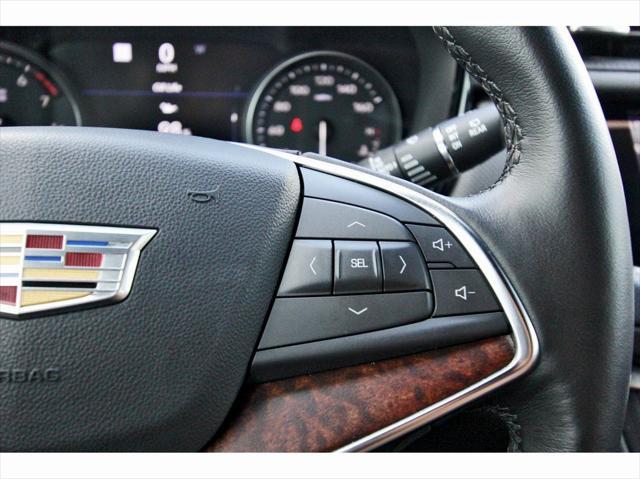 used 2022 Cadillac XT5 car, priced at $27,441