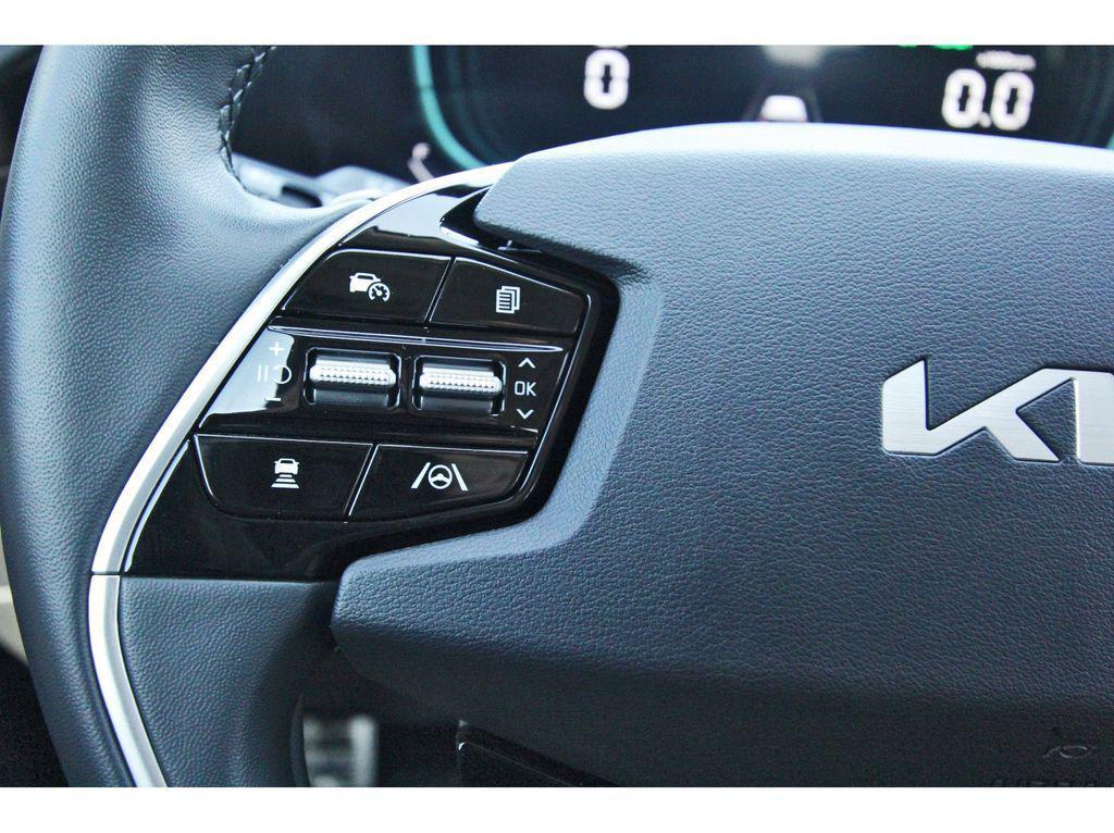 used 2024 Kia Niro car, priced at $19,991