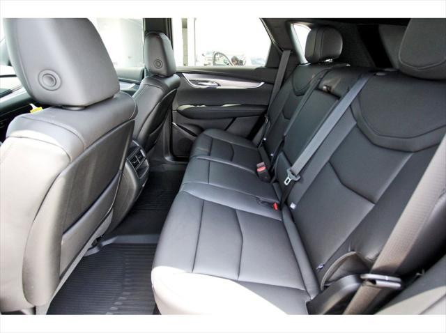 new 2025 Cadillac XT5 car, priced at $44,915