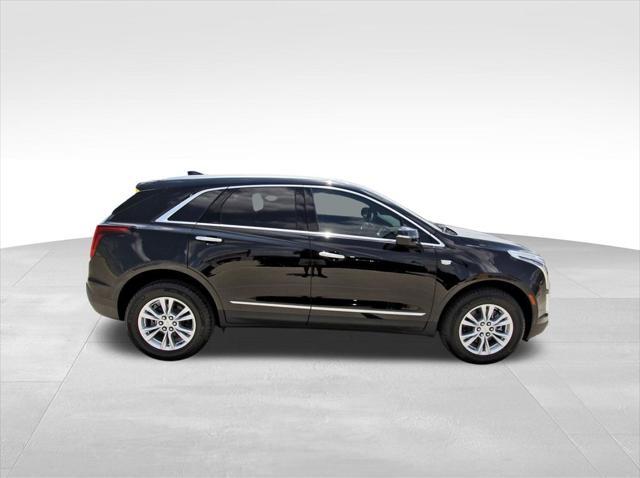 new 2025 Cadillac XT5 car, priced at $44,915
