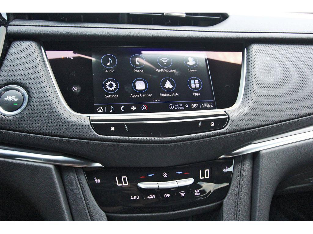 new 2025 Cadillac XT5 car, priced at $34,290