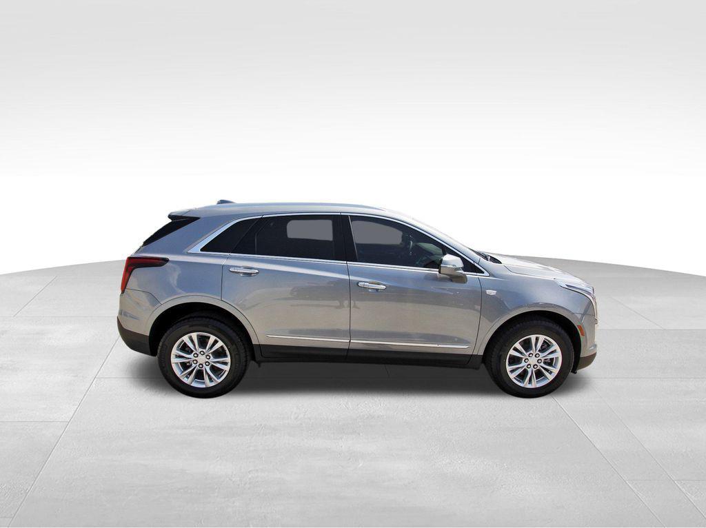 new 2025 Cadillac XT5 car, priced at $34,290
