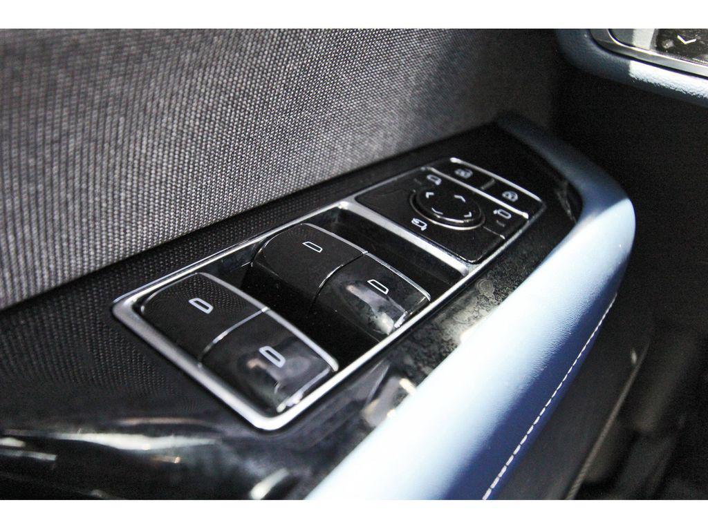new 2026 Cadillac VISTIQ car, priced at $94,215