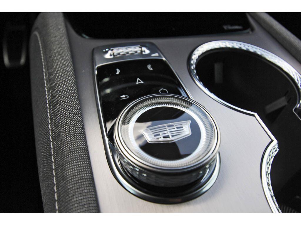 new 2026 Cadillac VISTIQ car, priced at $94,215