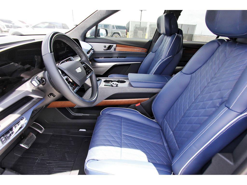 new 2026 Cadillac VISTIQ car, priced at $94,215