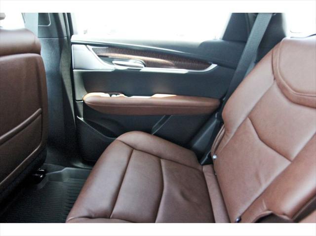 new 2025 Cadillac XT5 car, priced at $56,810