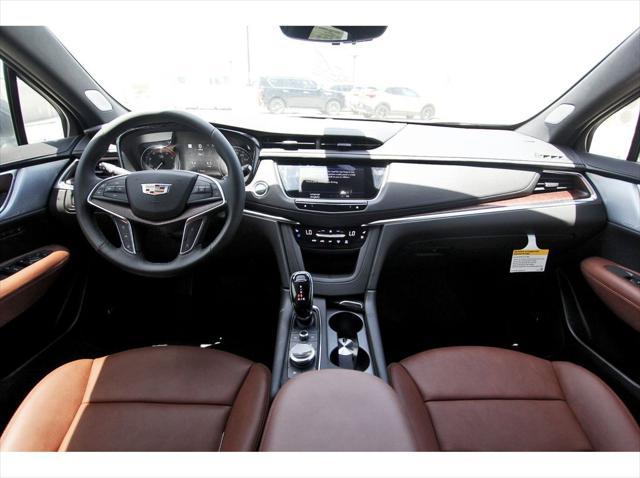 new 2025 Cadillac XT5 car, priced at $56,810