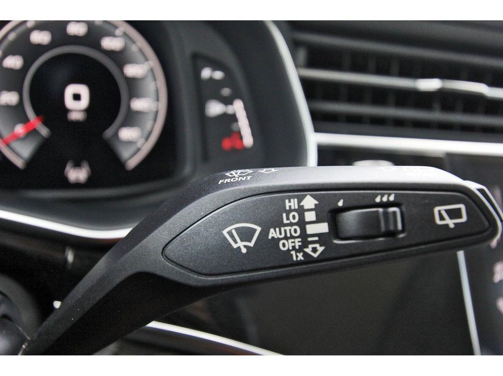 used 2024 Audi Q7 car, priced at $33,991