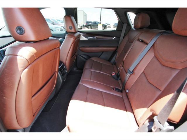 used 2021 Cadillac XT5 car, priced at $28,555