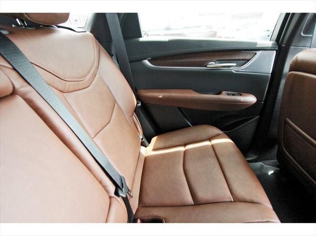 new 2025 Cadillac XT5 car, priced at $56,135
