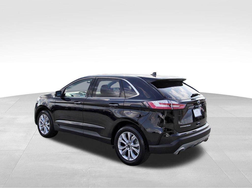 used 2024 Ford Edge car, priced at $22,991