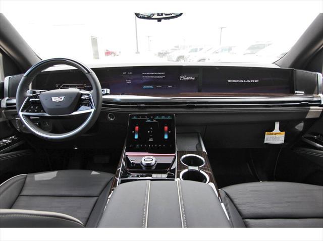 new 2025 Cadillac Escalade ESV car, priced at $115,290