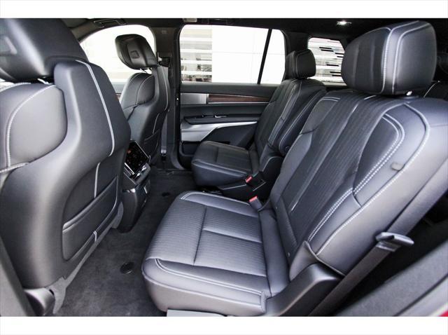 new 2026 Cadillac VISTIQ car, priced at $81,115