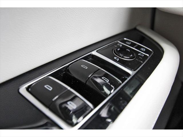new 2026 Cadillac VISTIQ car, priced at $81,015