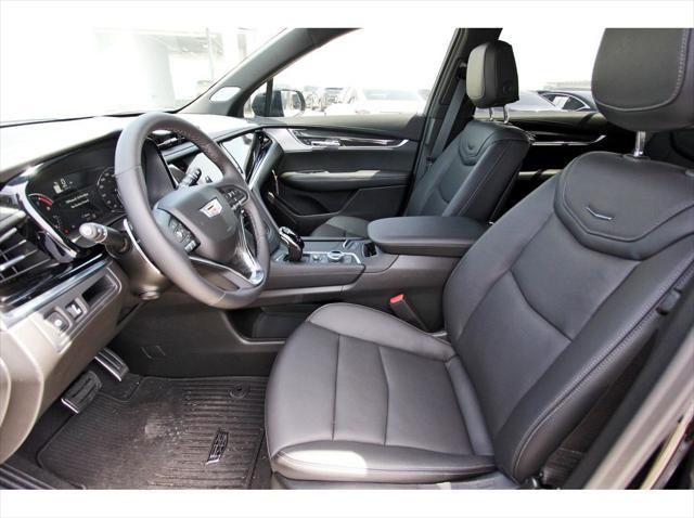 new 2025 Cadillac XT6 car, priced at $65,318