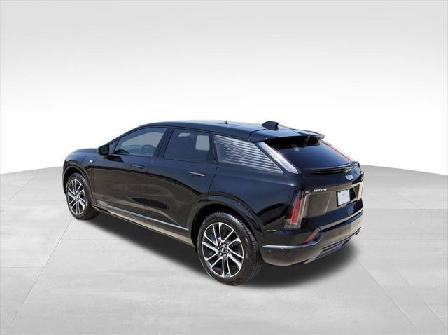 new 2025 Cadillac OPTIQ car, priced at $55,365