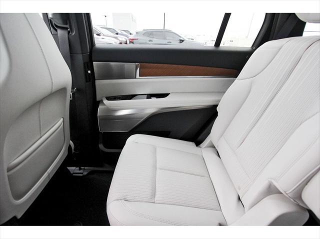 new 2026 Cadillac VISTIQ car, priced at $81,615