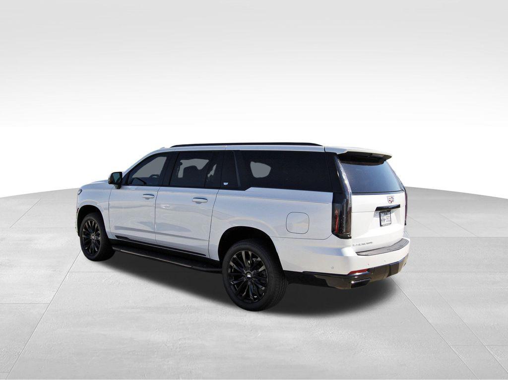 new 2025 Cadillac Escalade ESV car, priced at $95,739