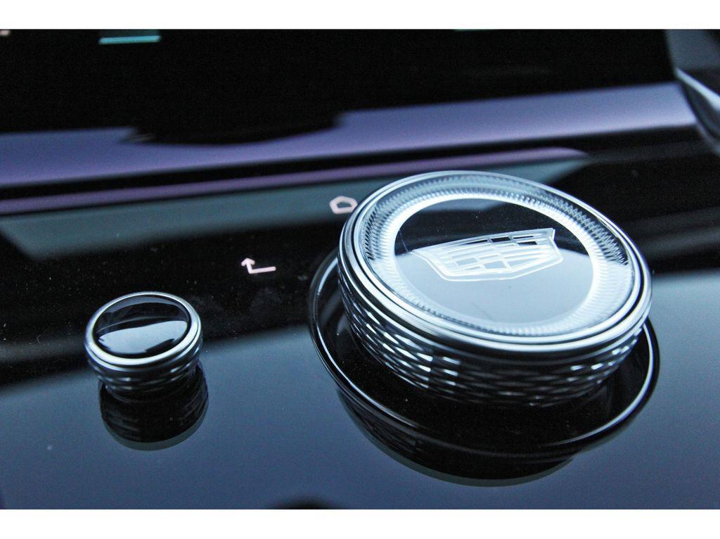 new 2025 Cadillac Escalade ESV car, priced at $95,739