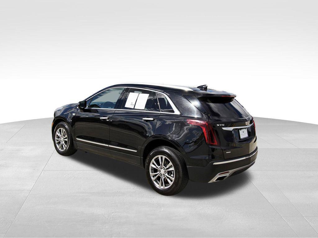 used 2023 Cadillac XT5 car, priced at $26,984