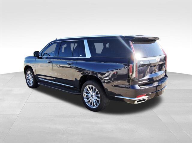 used 2022 Cadillac Escalade ESV car, priced at $68,162