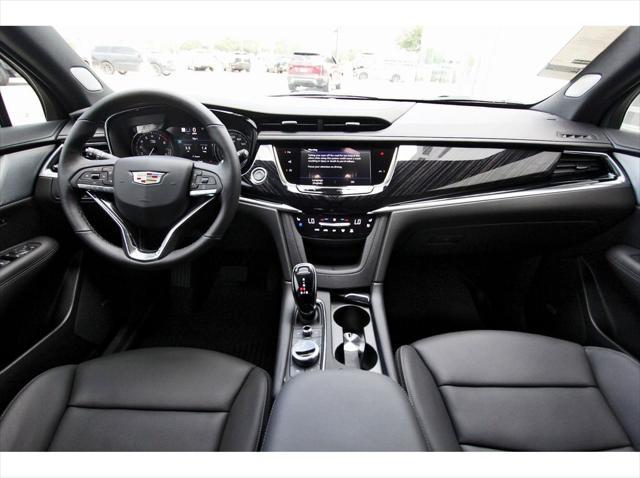 new 2025 Cadillac XT6 car, priced at $60,140