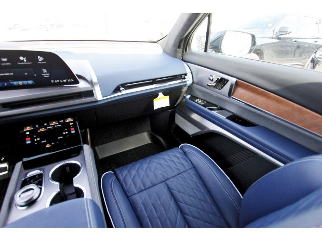 new 2026 Cadillac VISTIQ car, priced at $95,215