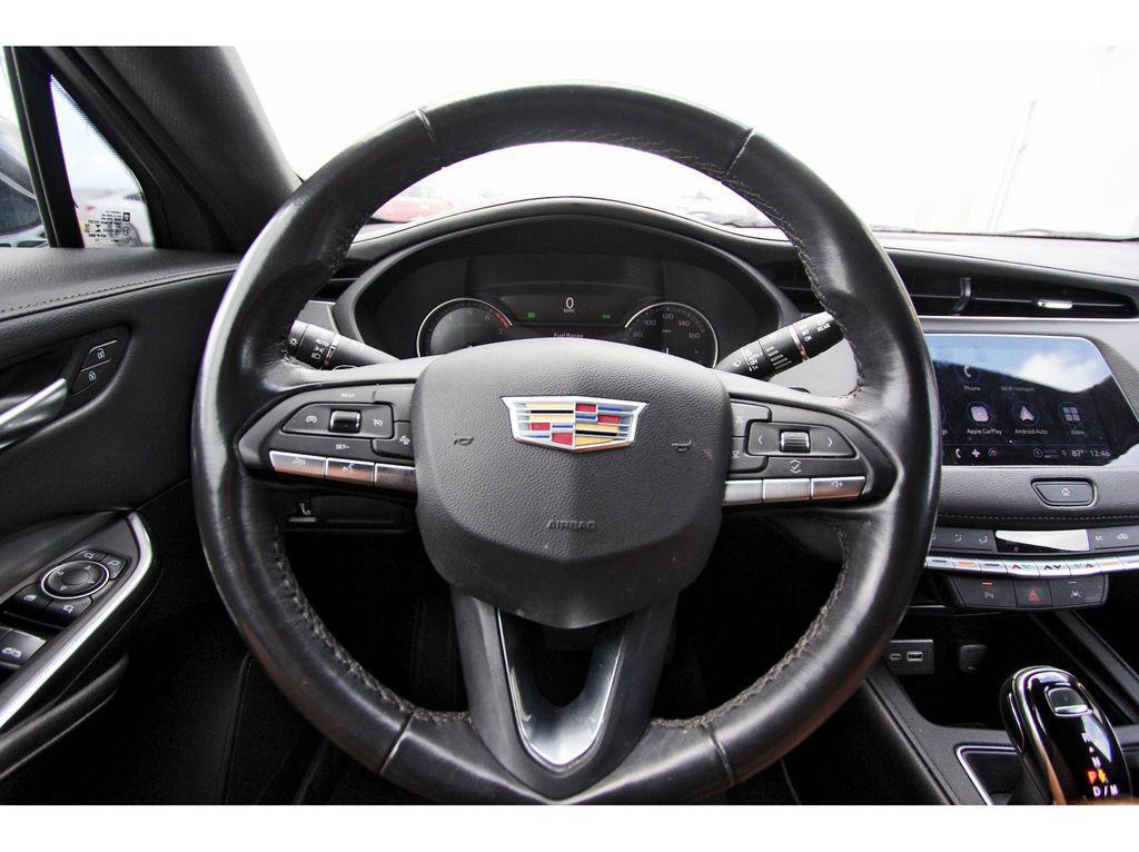 used 2023 Cadillac XT4 car, priced at $24,991
