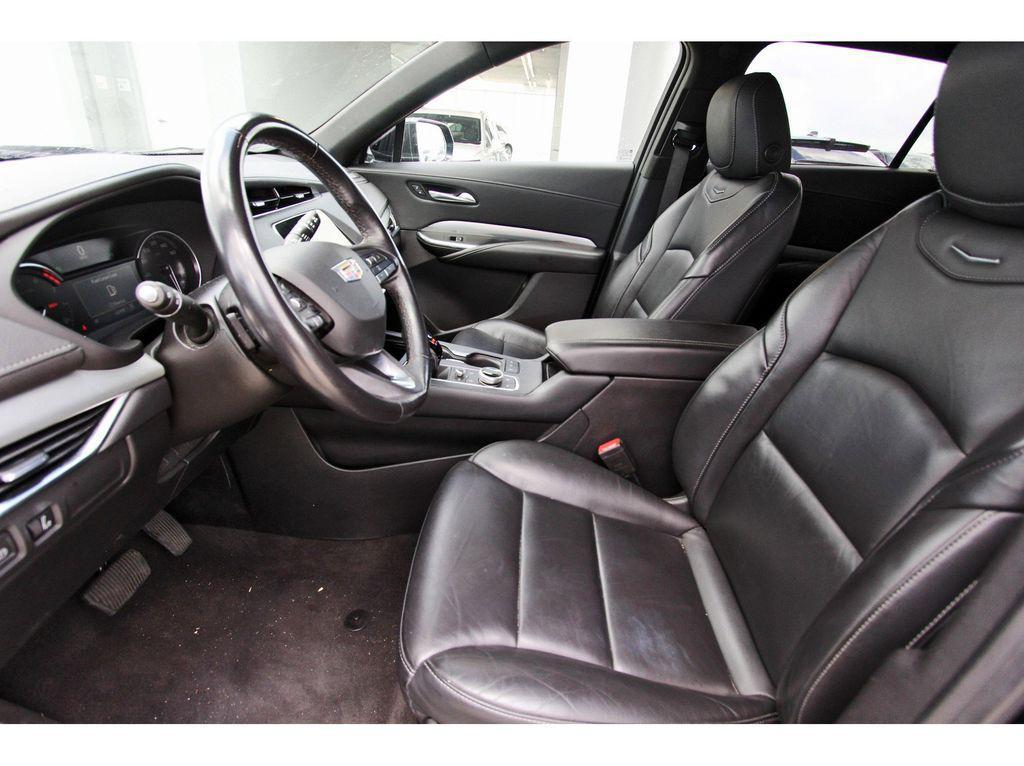 used 2023 Cadillac XT4 car, priced at $24,991