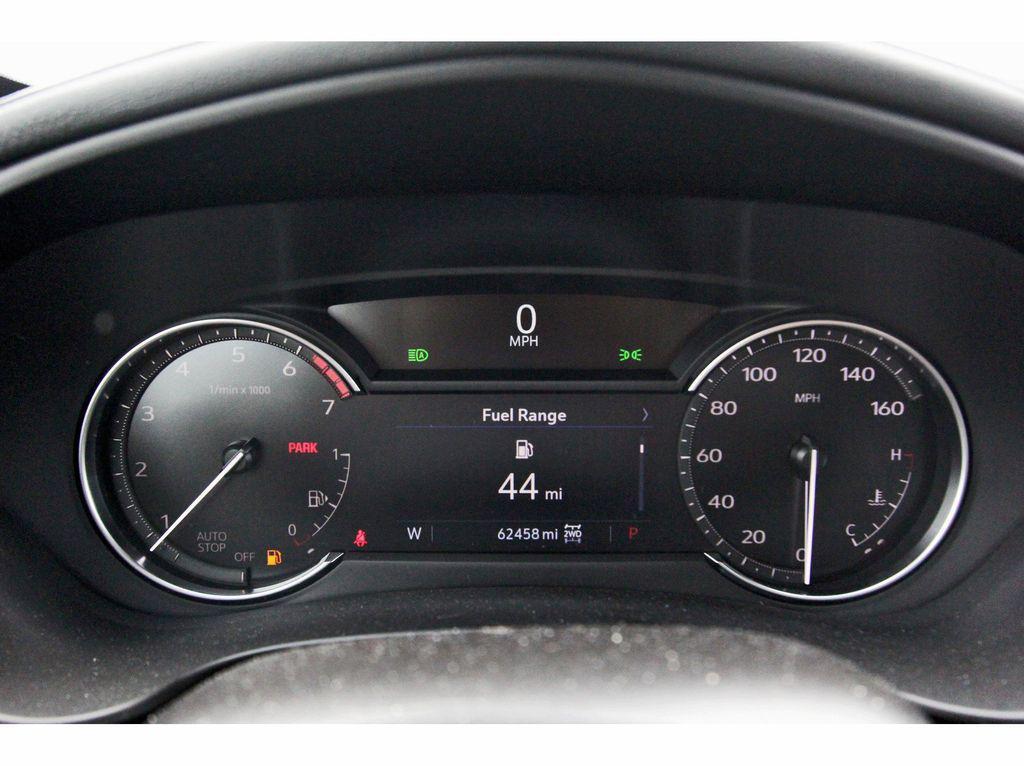 used 2023 Cadillac XT4 car, priced at $24,991